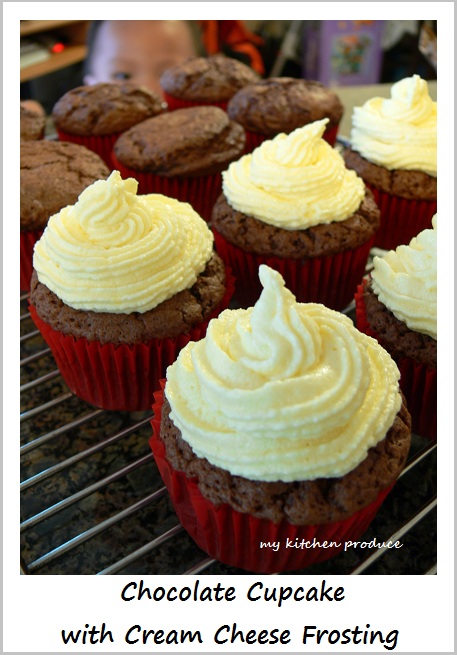 Chocolate Cupcake with Cream Cheese Frosting